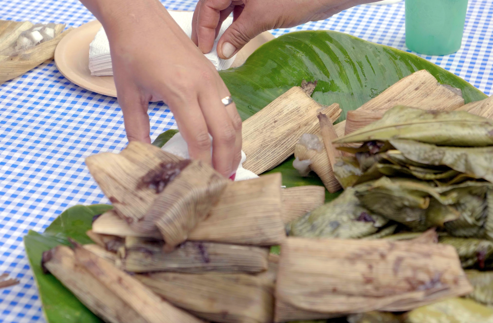 Tamales de yuca con chocolate
